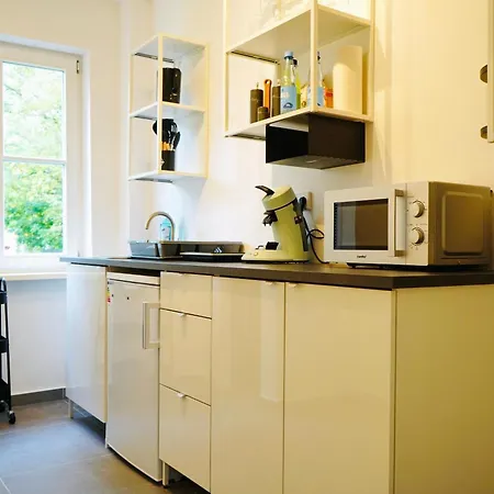 Urbanes Im Gruenen- 4 Betten- Waschmaschine-balkon Appartamento Wolfsburg