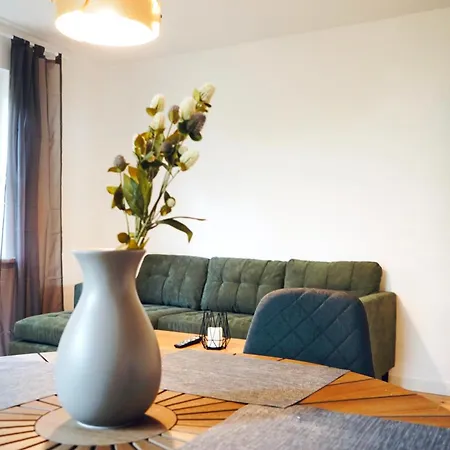 Urbanes Im Gruenen- 4 Betten- Waschmaschine-balkon Appartamento Wolfsburg